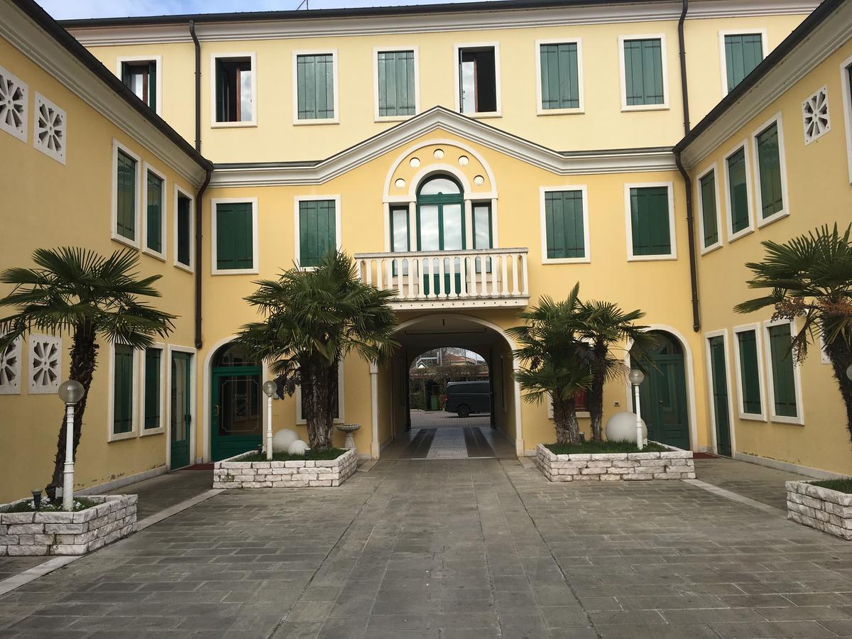 Hotel Alla Busa Noventa Vicentina Exterior photo